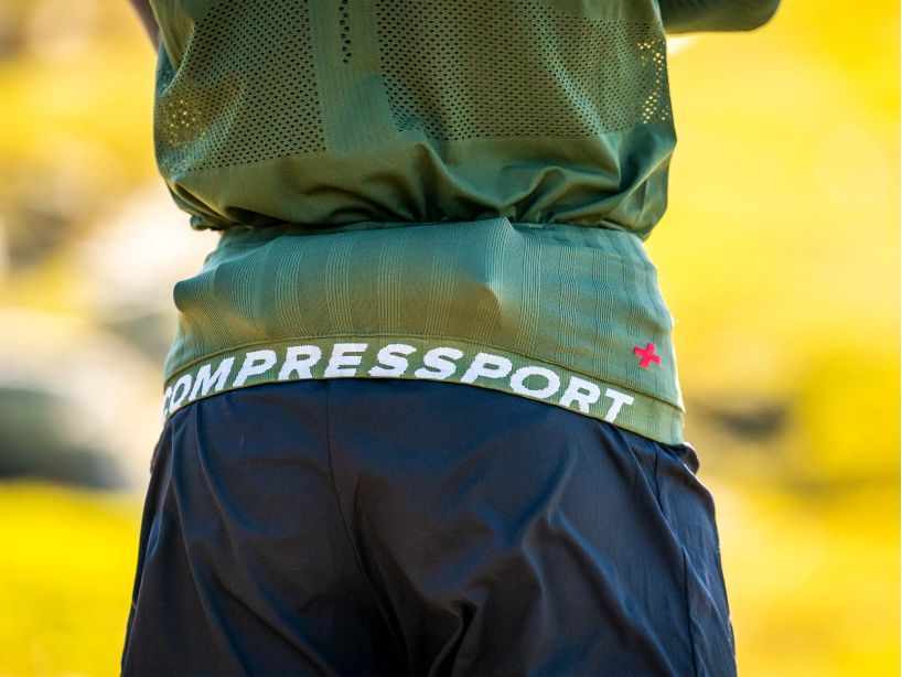 COMPRESSPORT Unisex's Free Belt - RF Green/DK Cheddar